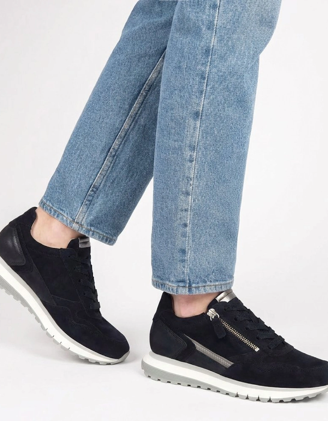 Hollywell Womens Trainers
