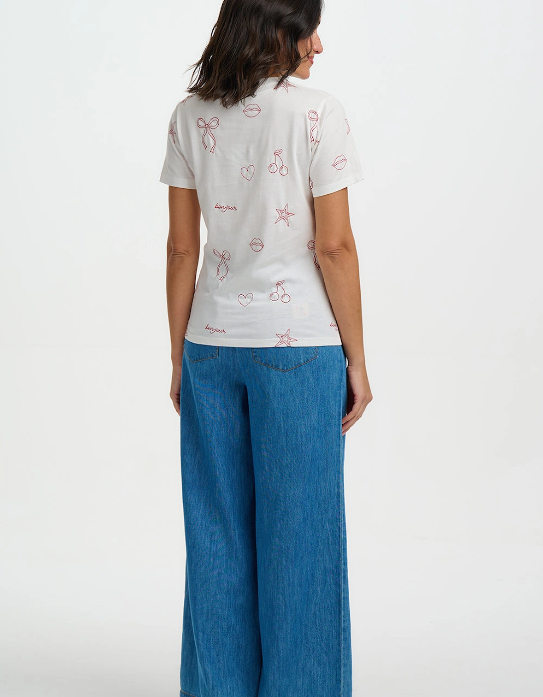 Maggie t shirt in chic embroidery
