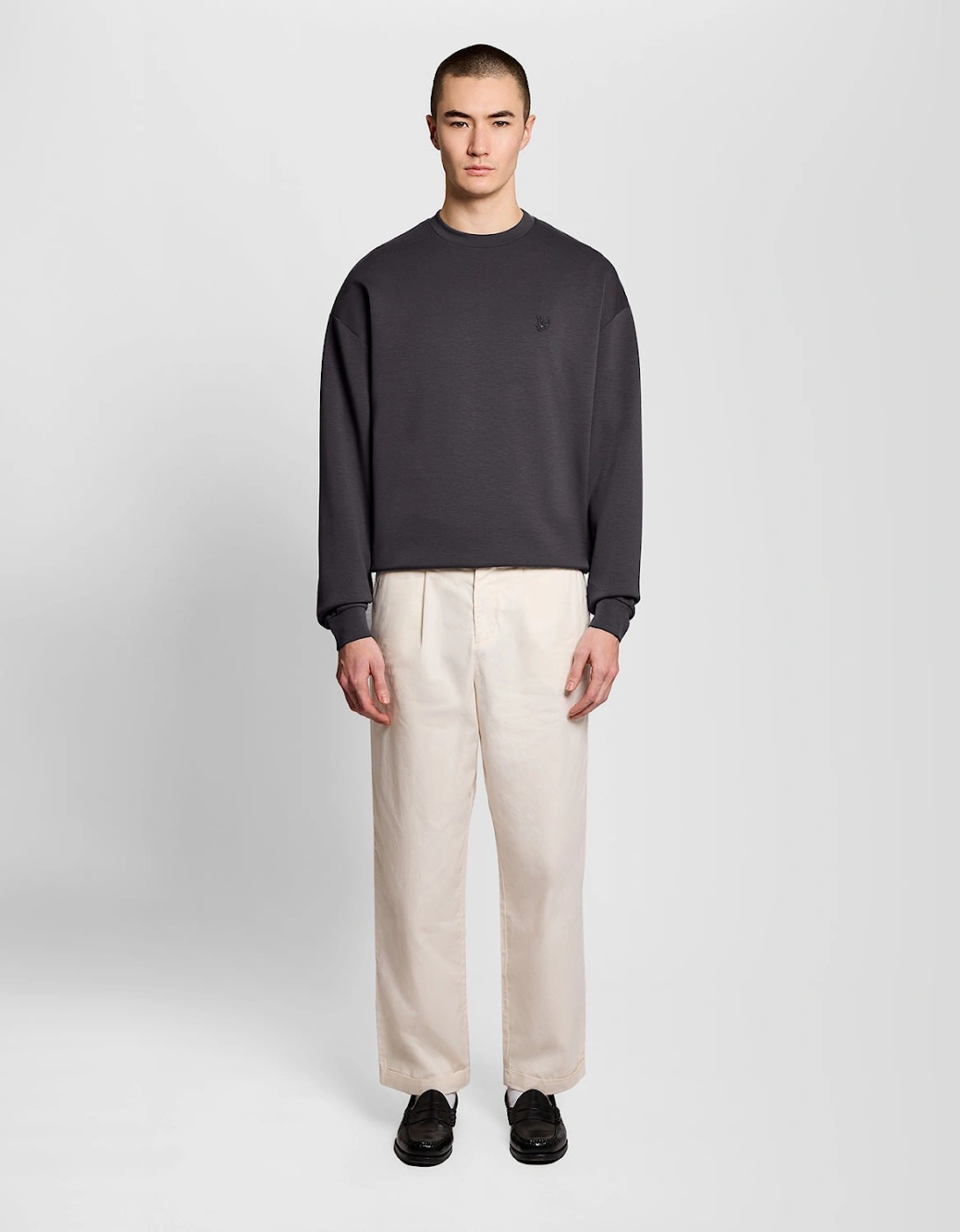 Relaxed Crew Neck Sweatshirt