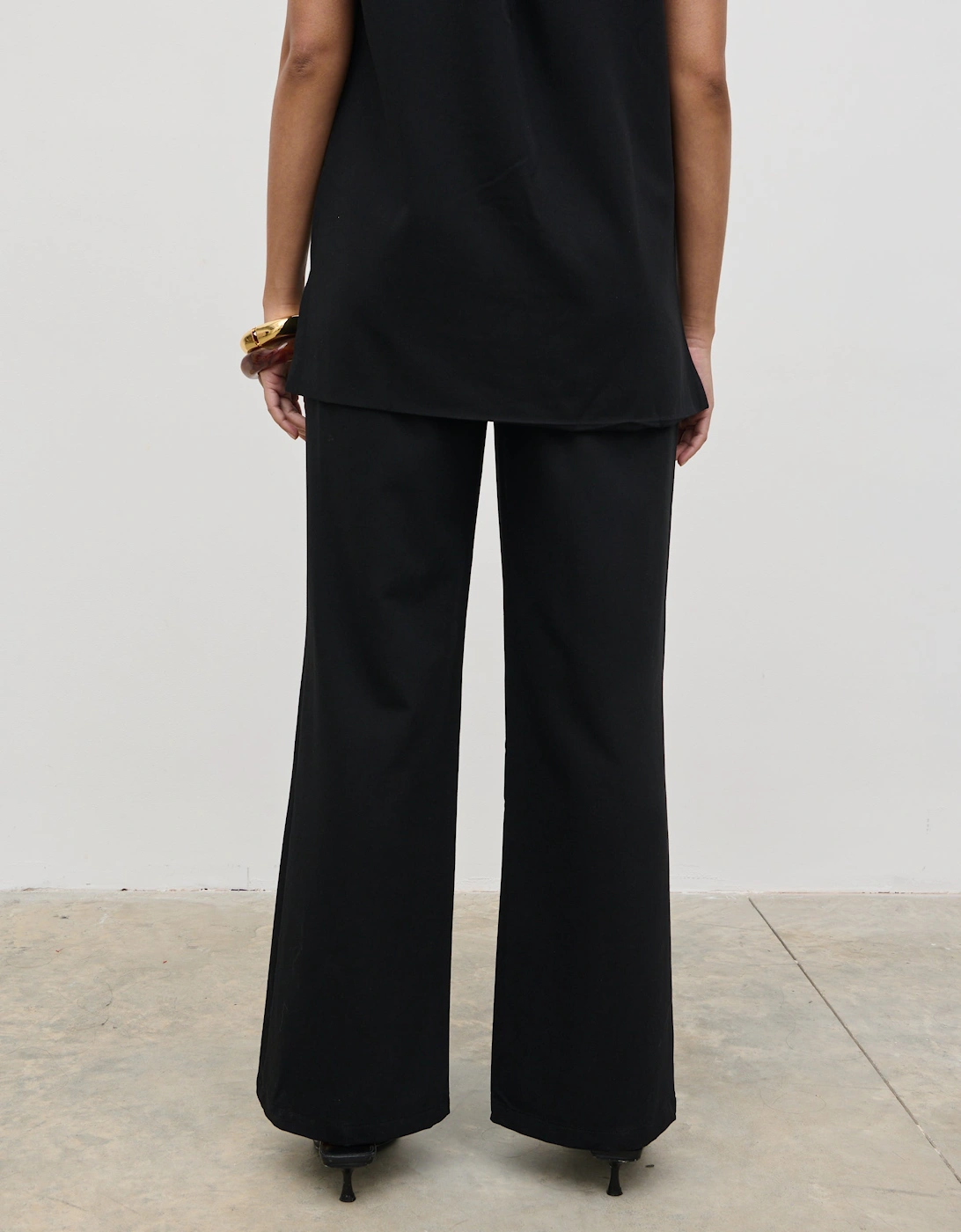 Harlee Straight Leg Trousers - Black