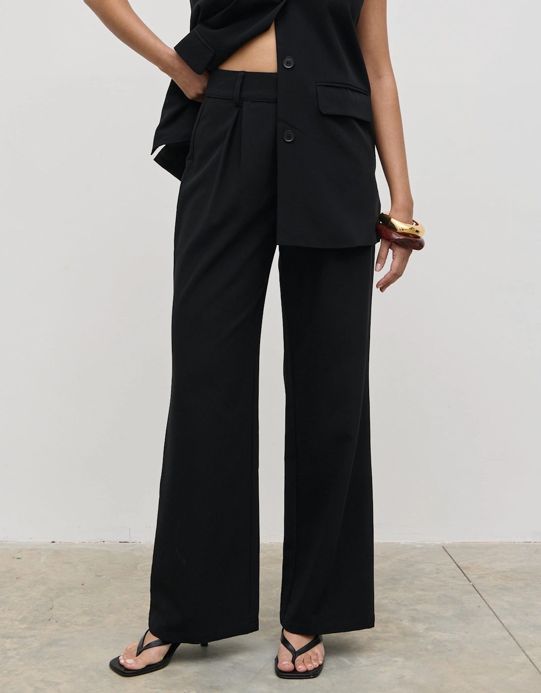 Harlee Straight Leg Trousers - Black