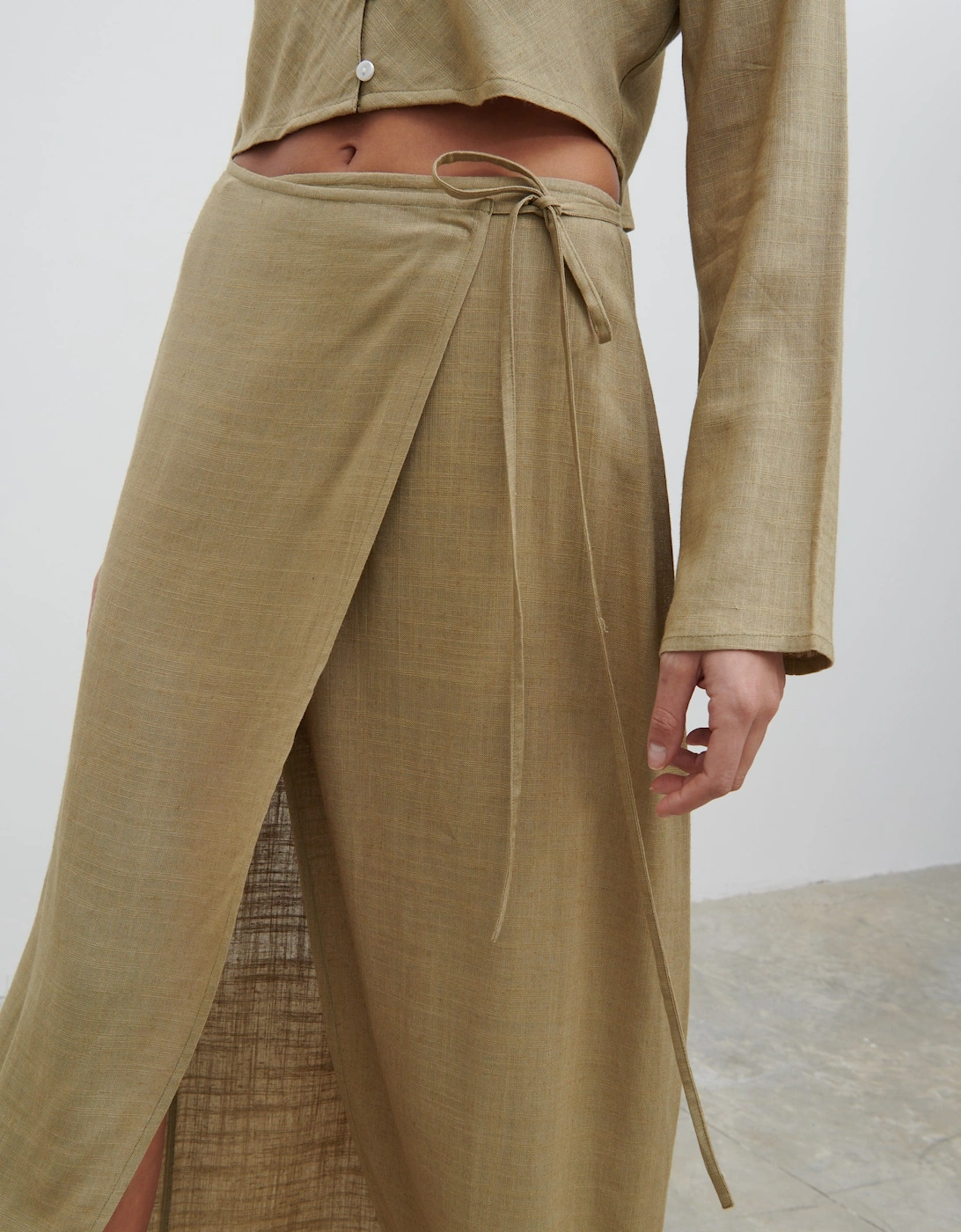 Abigail Wrap Linen Midaxi Skirt - Olive
