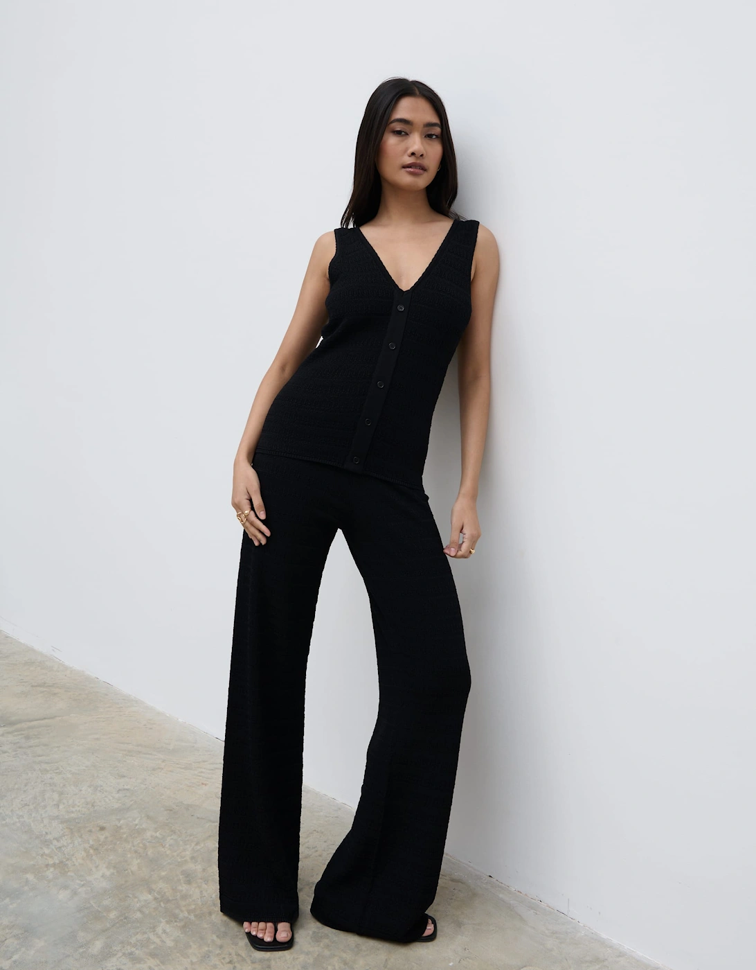 Bridget Crochet Knit Top - Black