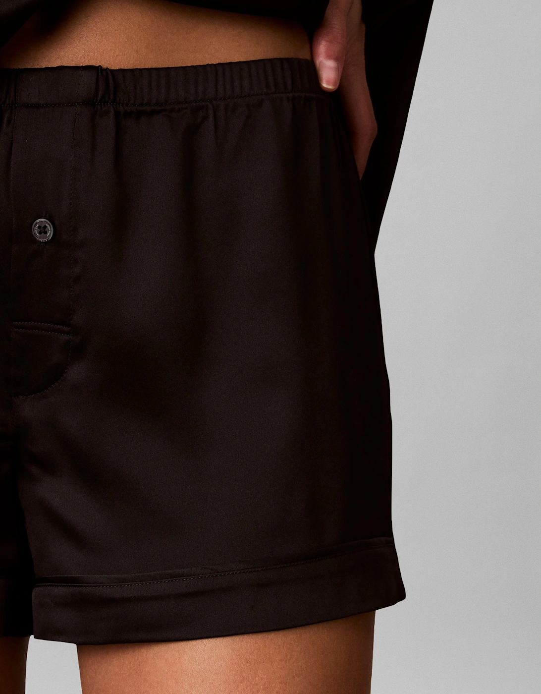 Calvin Klein SATIN SHORT Womens Shorts Black