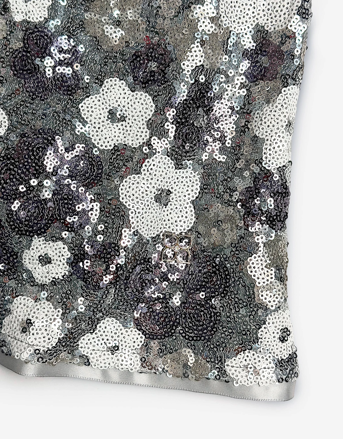 BCBGMAXAZRIA Girls Floral Sequin Dress in Silver