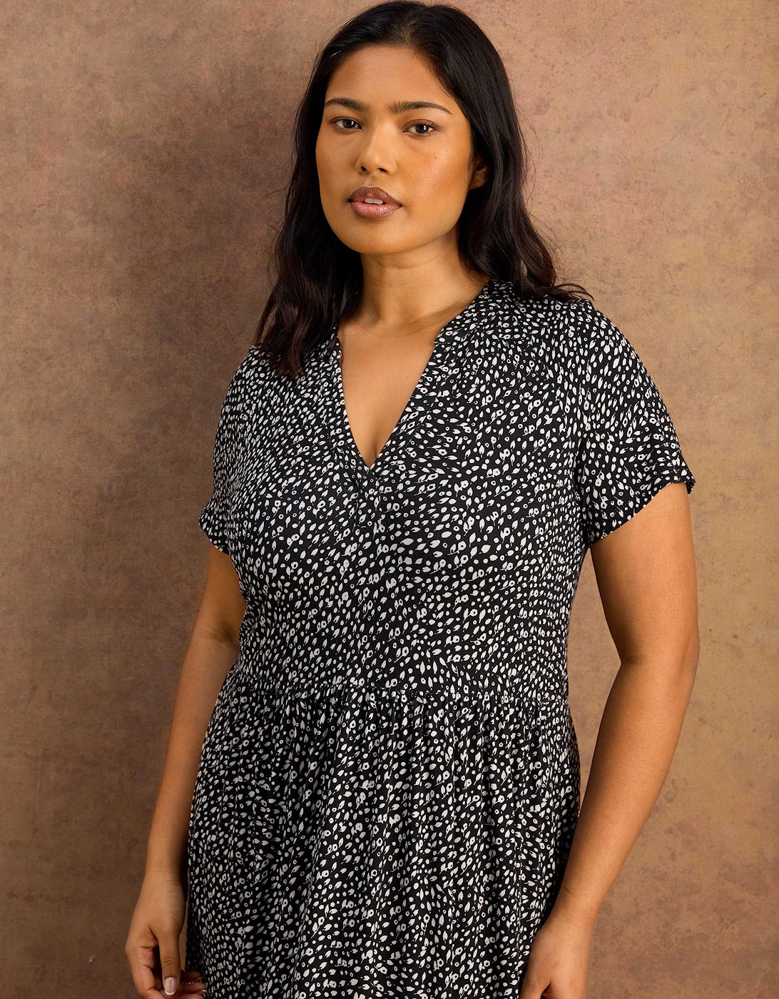 Black Ditsy Print Nehru Collar Tiered Jersey Maxi Dress