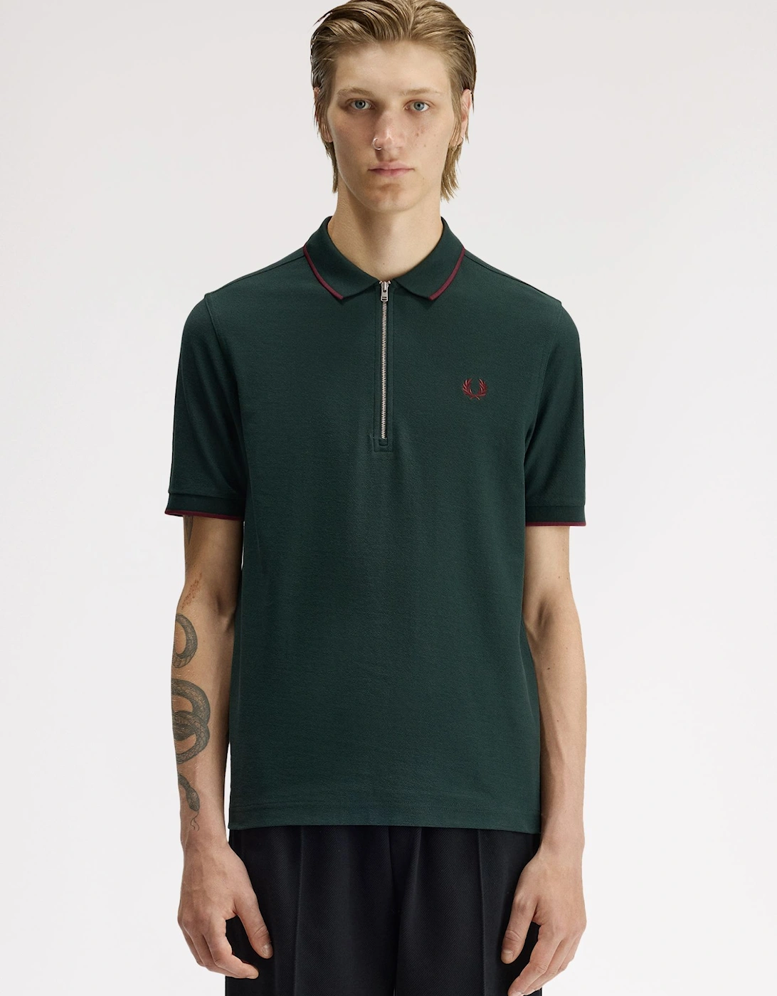 Fred Perry M2383 Crepe Pique Polo Shirt - Grass Roots