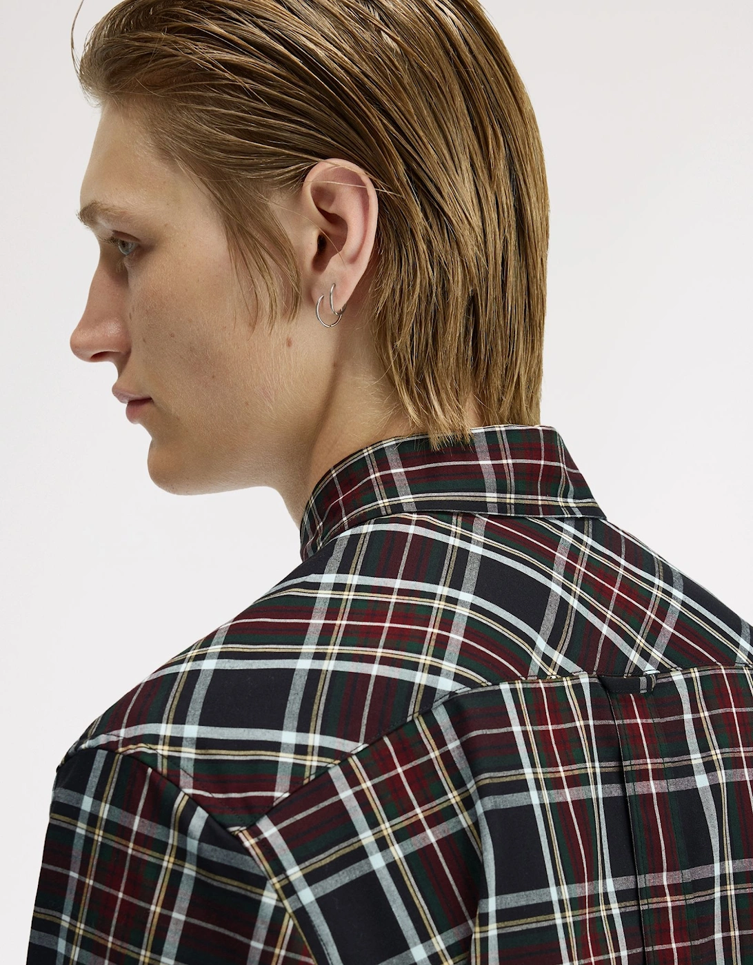 Fred Perry M2433 Classic Tartan Shirt - Black