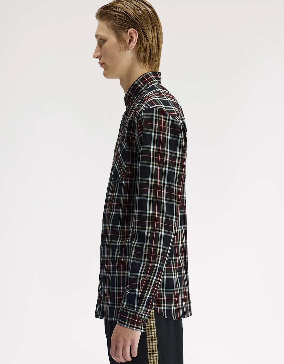 Fred Perry M2433 Classic Tartan Shirt - Black