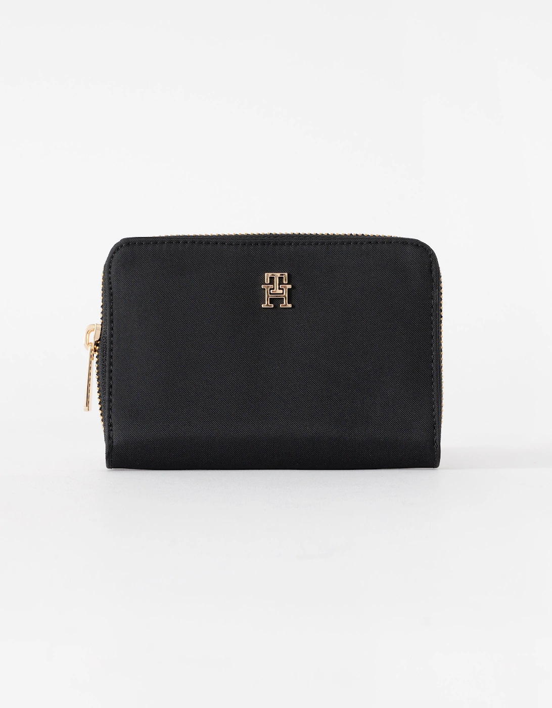 Tommy Hilfiger Women's Black Popette Medium Nylon Zip Bag - Size: One Size