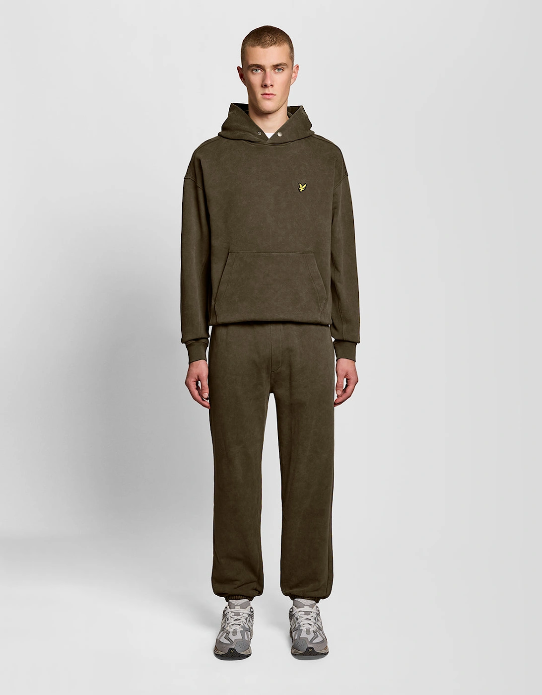 Lyle And Scott Men's Tan Heavy Wash Cotton Joggers  32/30/31 S