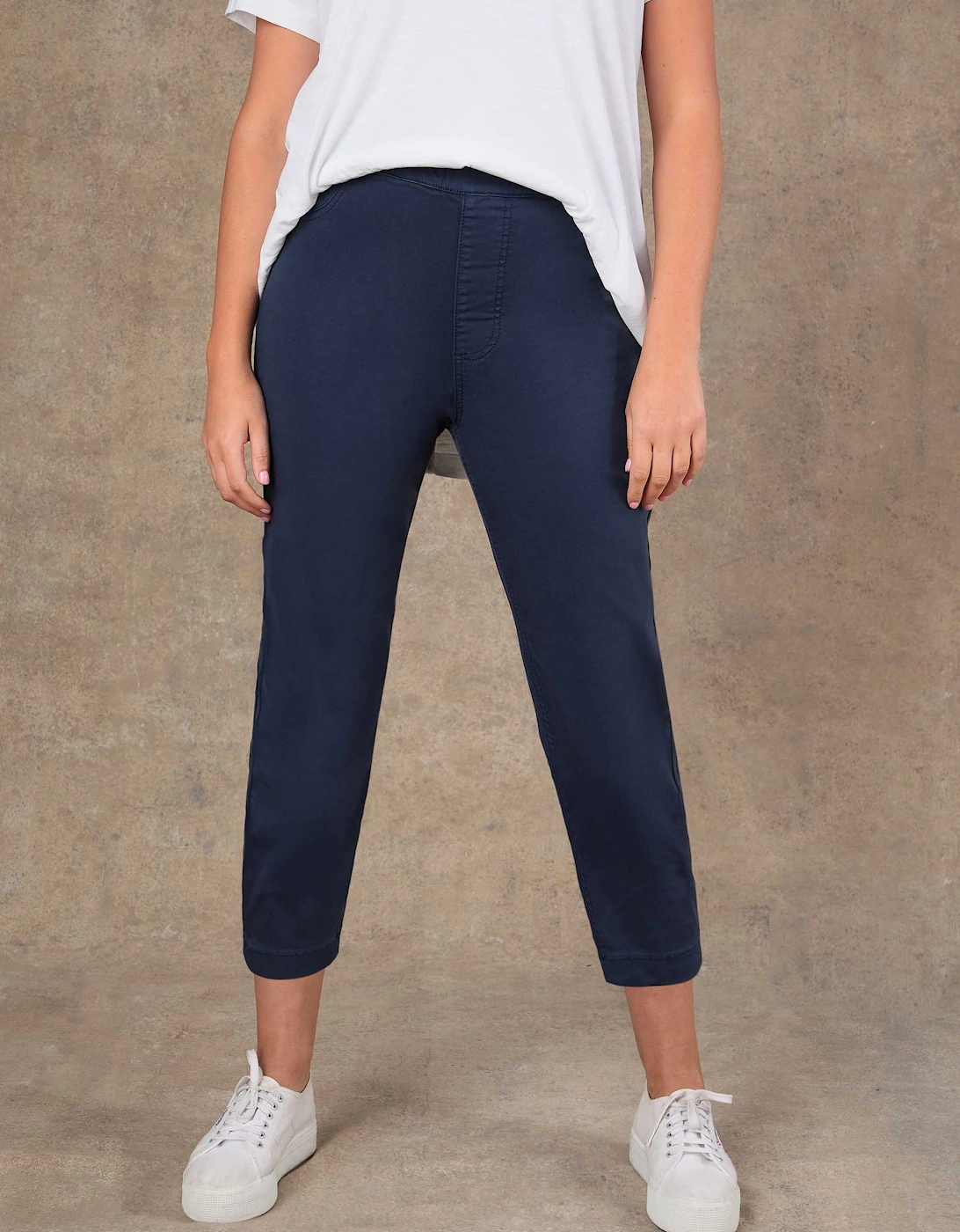 Navy Cropped Jegging