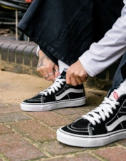 Thumbnail 9 of 11