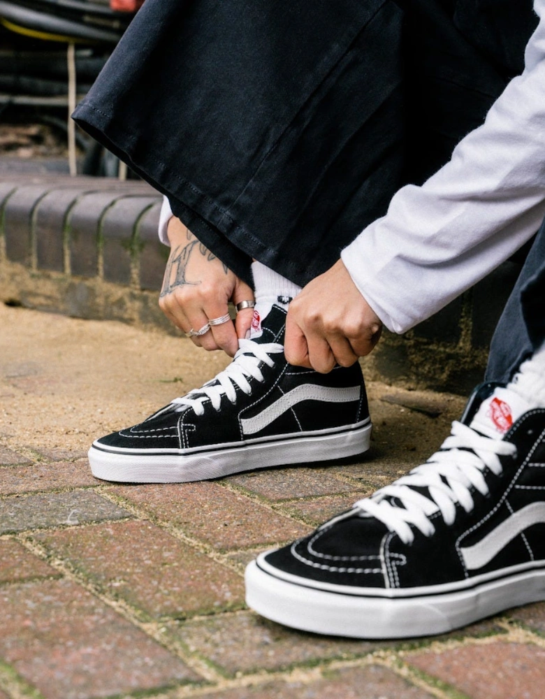 Vans SK8 Hi Black / White Trainers