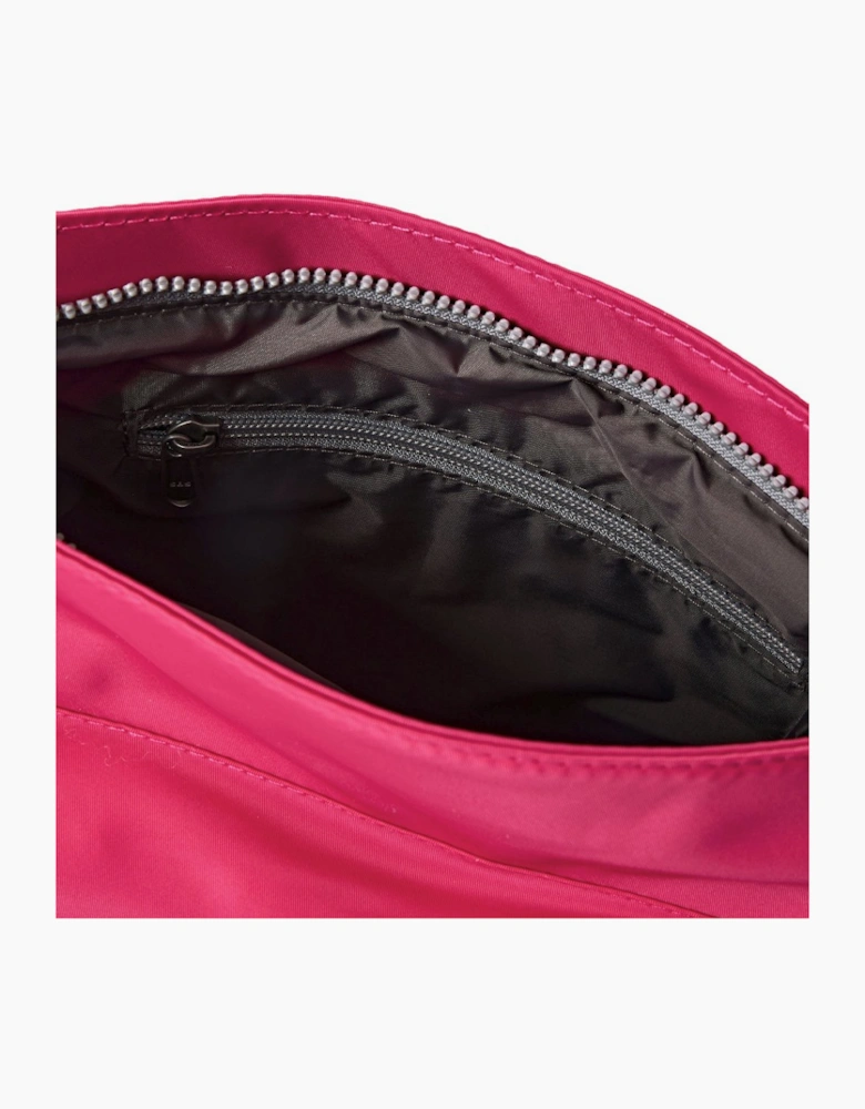 Kennington B Cross Body Bag