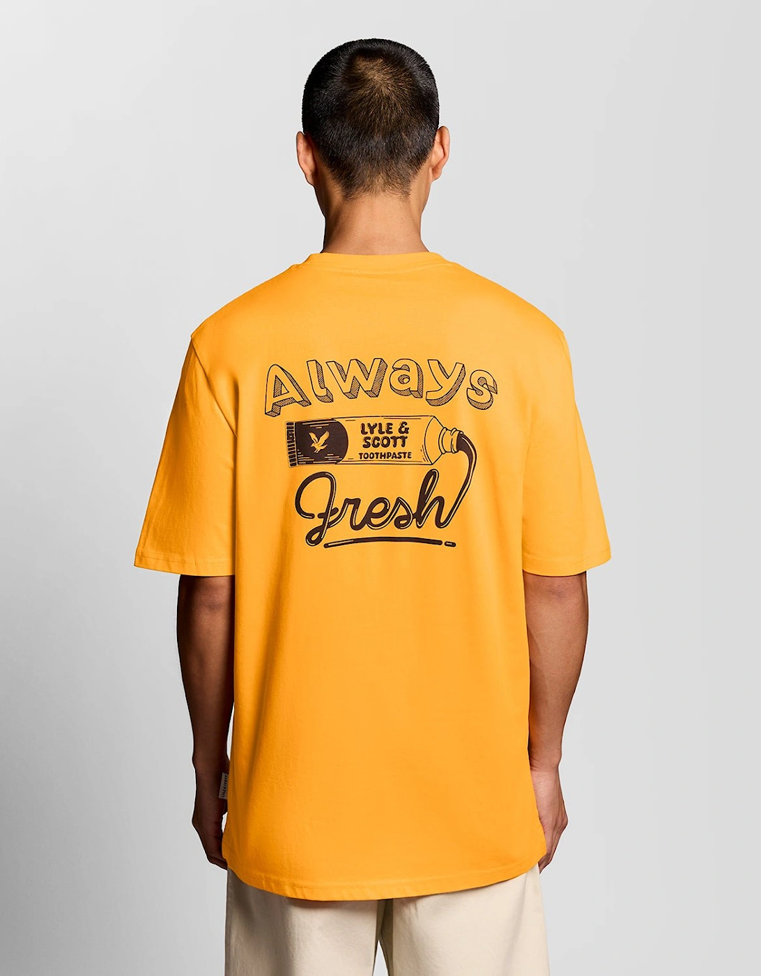 Lyle And Scott Men's Back Print Graphic T-Shirt  44 Xxl
