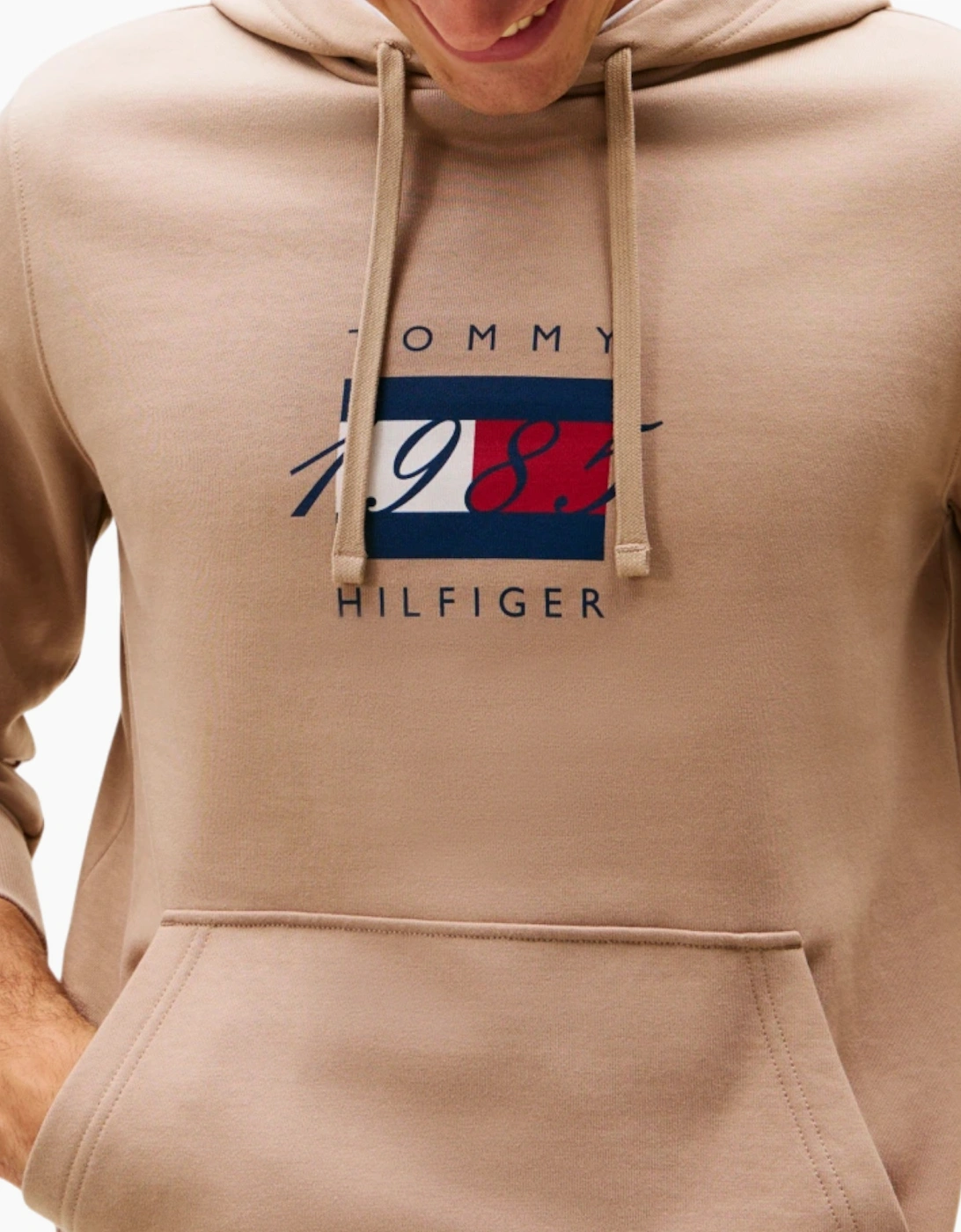 Tommy Hilfiger Mens Flag Graphic 1985 Hoodies Casual Cotton Long Sleeve Top