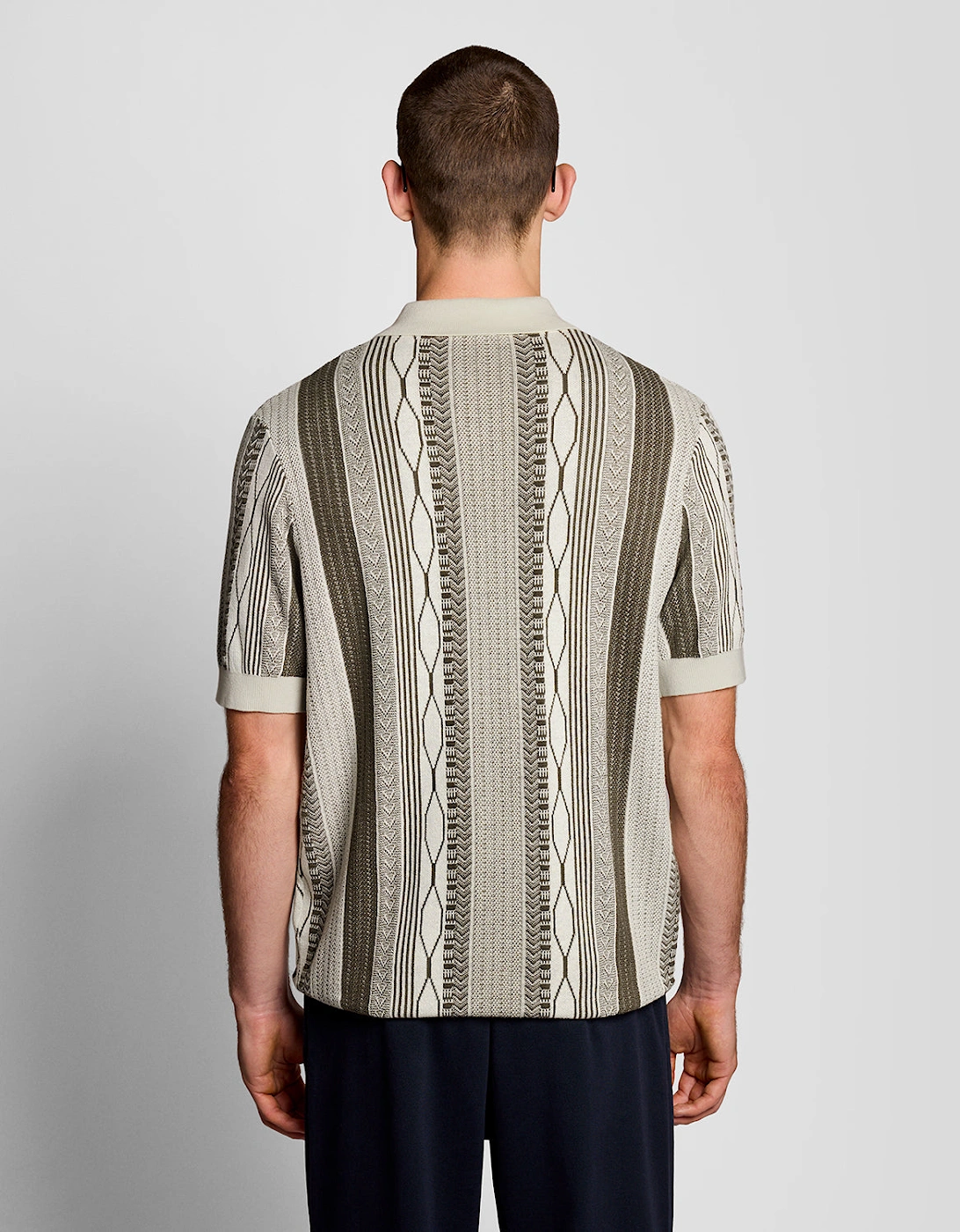 Lyle & Scott Brocade Jacquard Short Sleeve Mens Knitted Shirt - Y148 Ice Cream