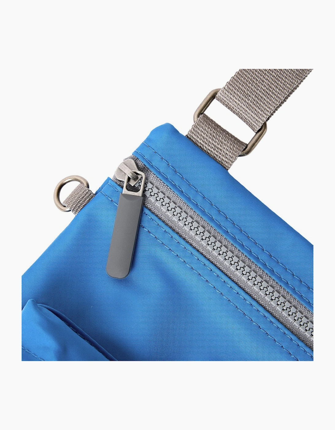 Chelsea B Medium Crossbody Bag