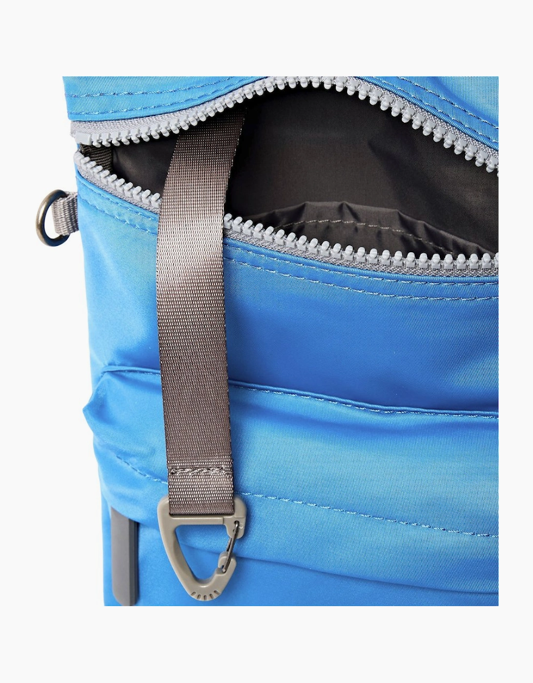 Chelsea B Medium Crossbody Bag
