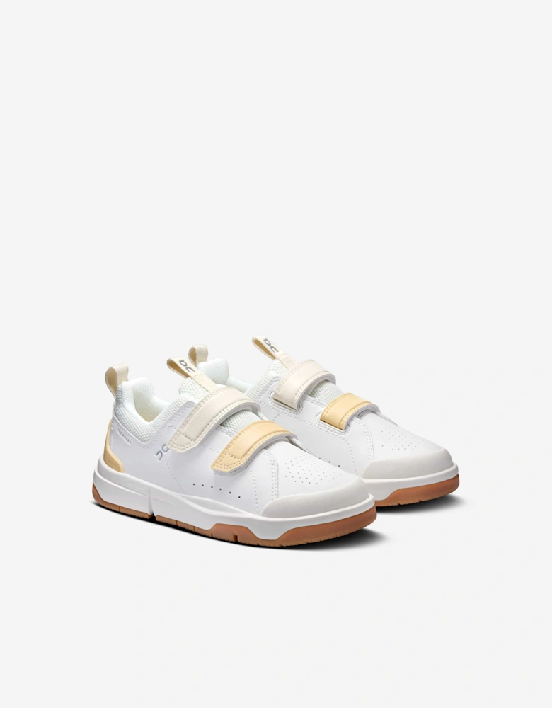 On Running Kids THE ROGER Trainers in Ivory