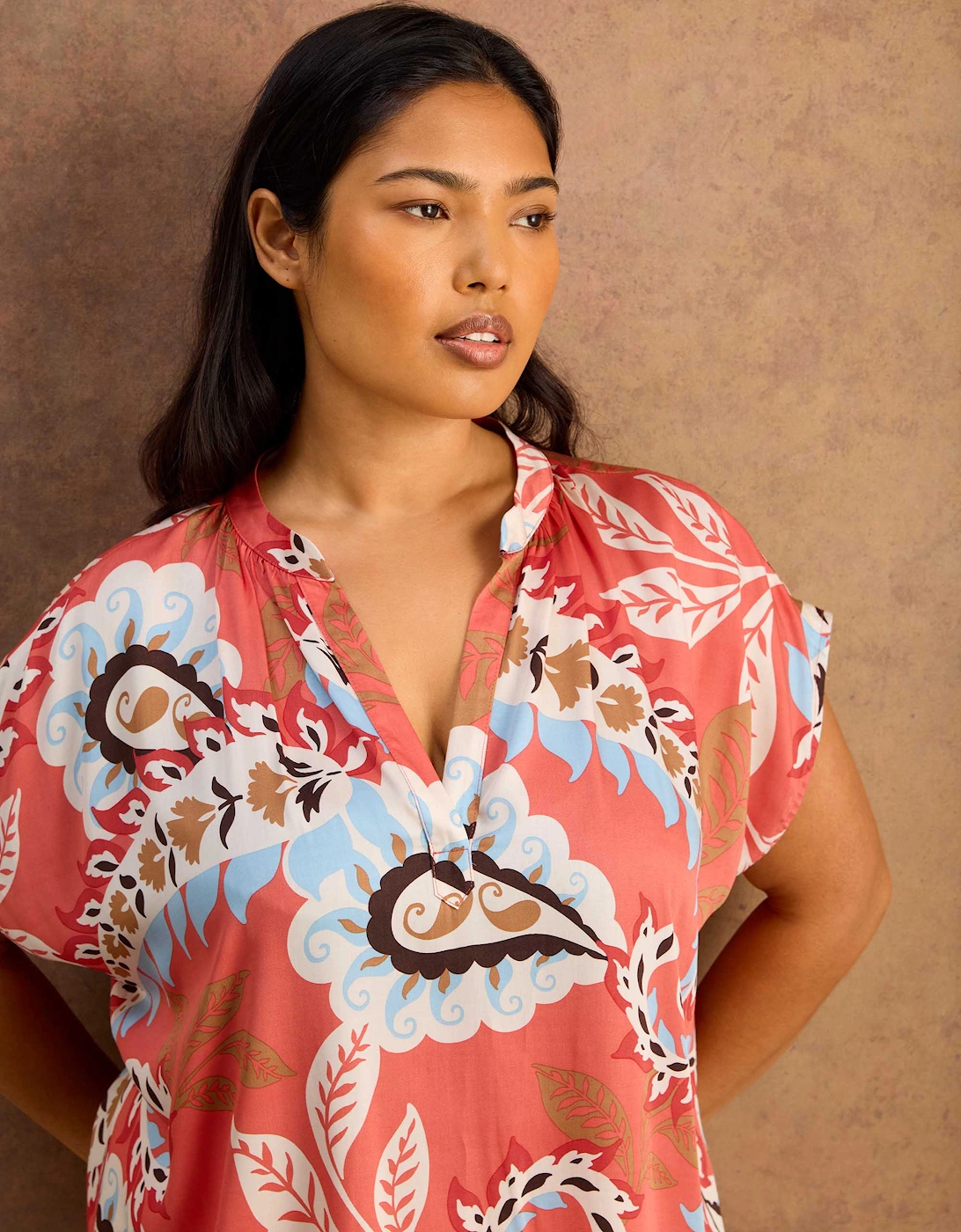 Petite Coral Paisley Print Short Sleeve Top