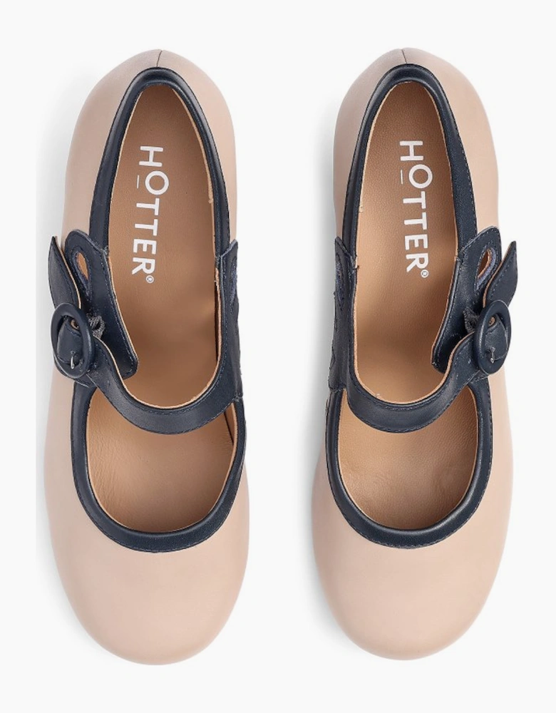 Broadway Womens Court Shoes