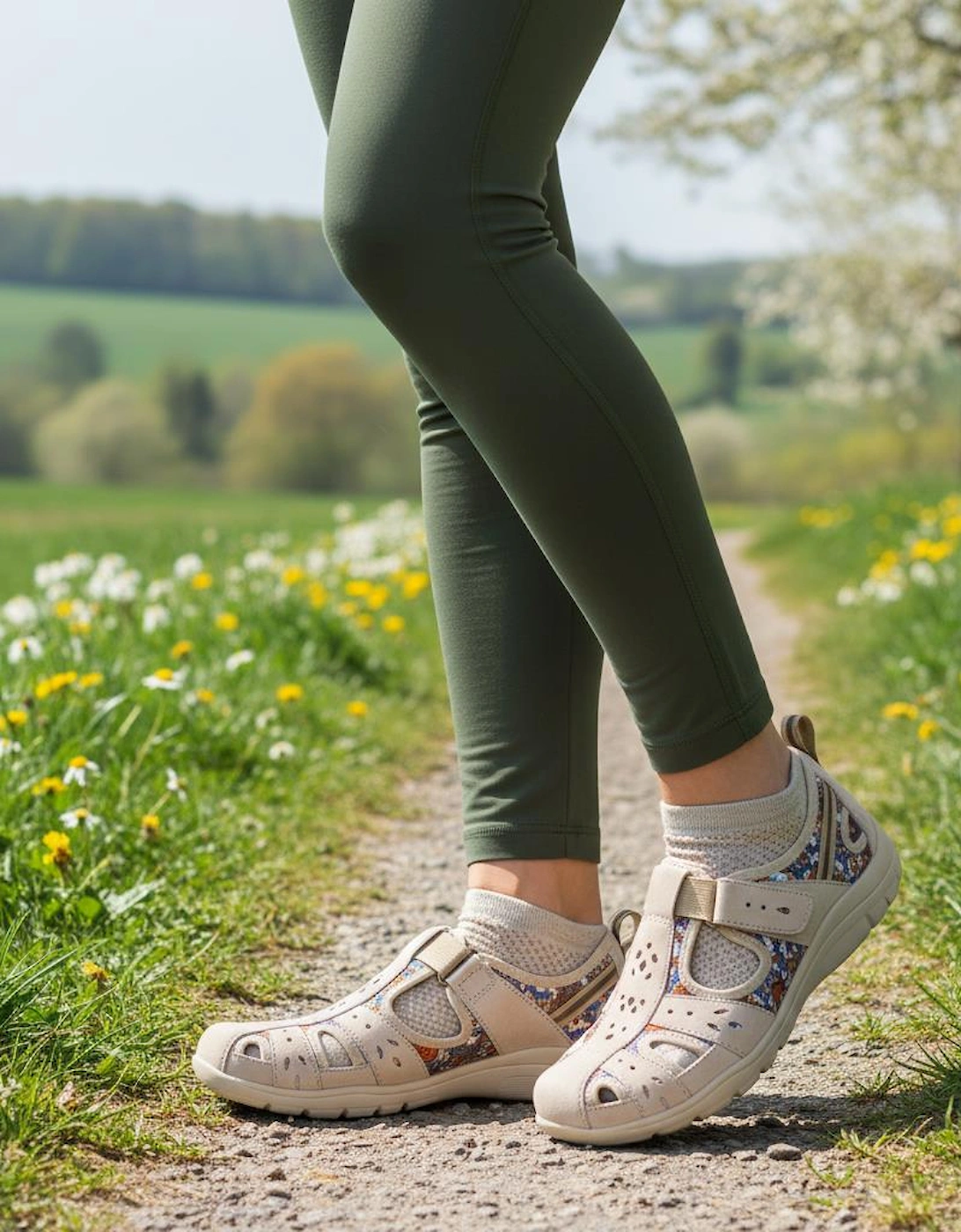 Free Spirit CLEVELAND Womens Casual Shoes Parchment Multi