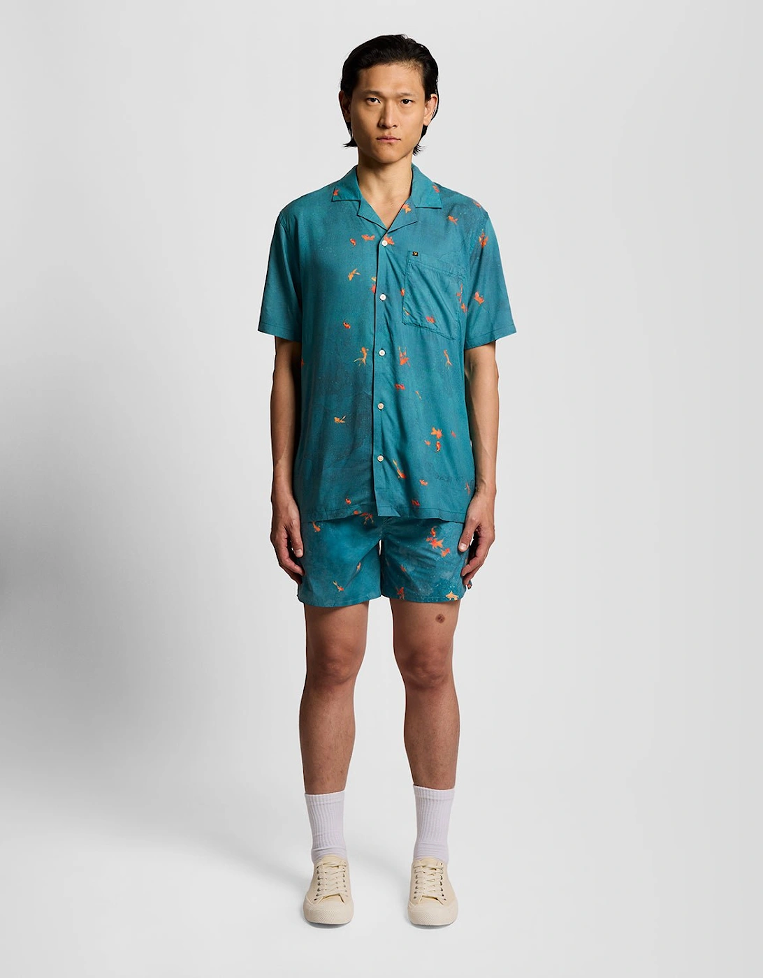 Lyle And Scott Men's Blue Goldfish Graphic Swim Shorts  29/28/32 Xs
