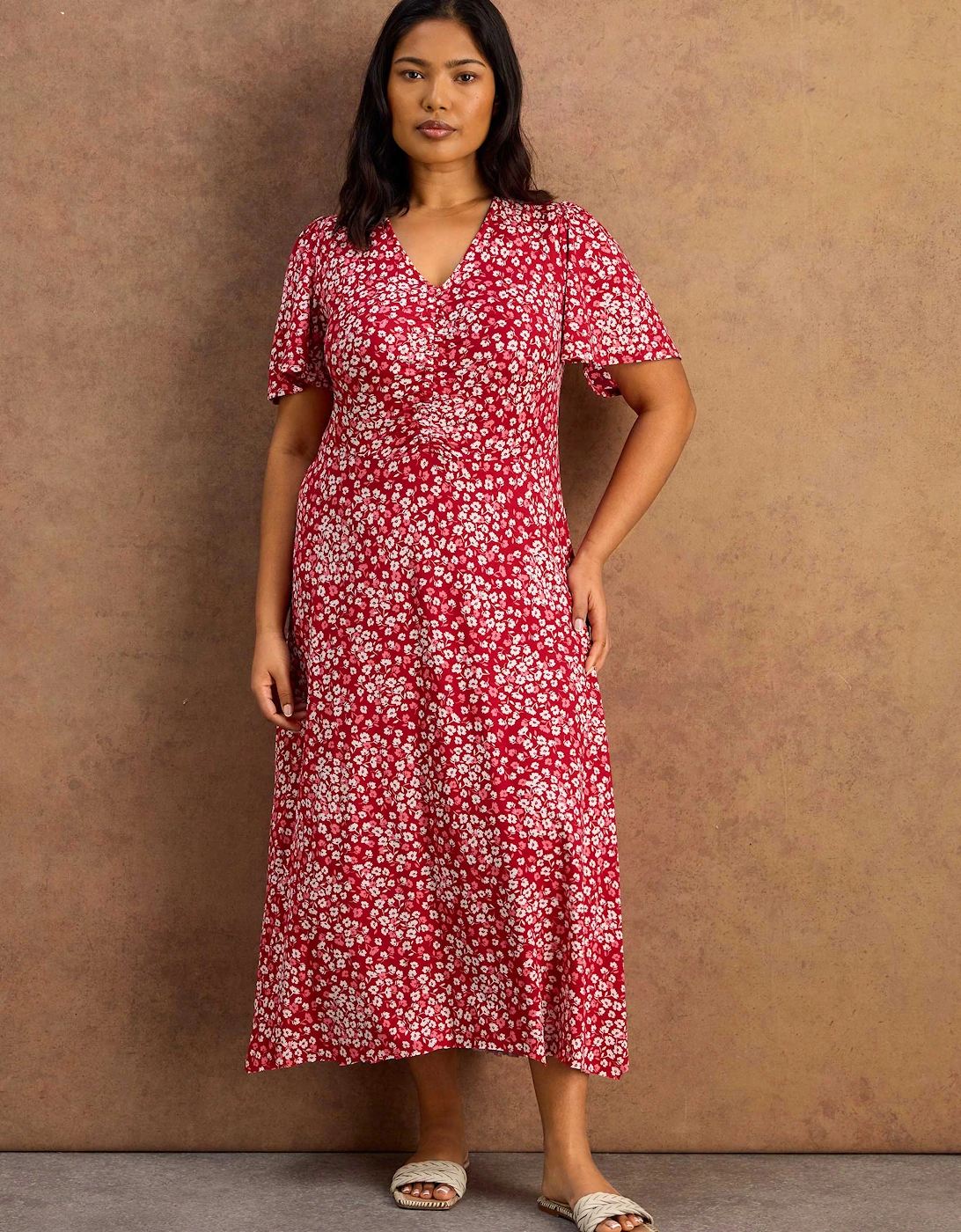 Petite Red Ditsy Print Ruched Short Sleeve Dress