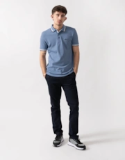 Thumbnail 2 of 4