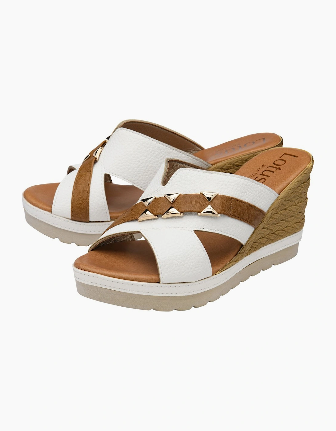 Barracuda Womens Wedge Sandals