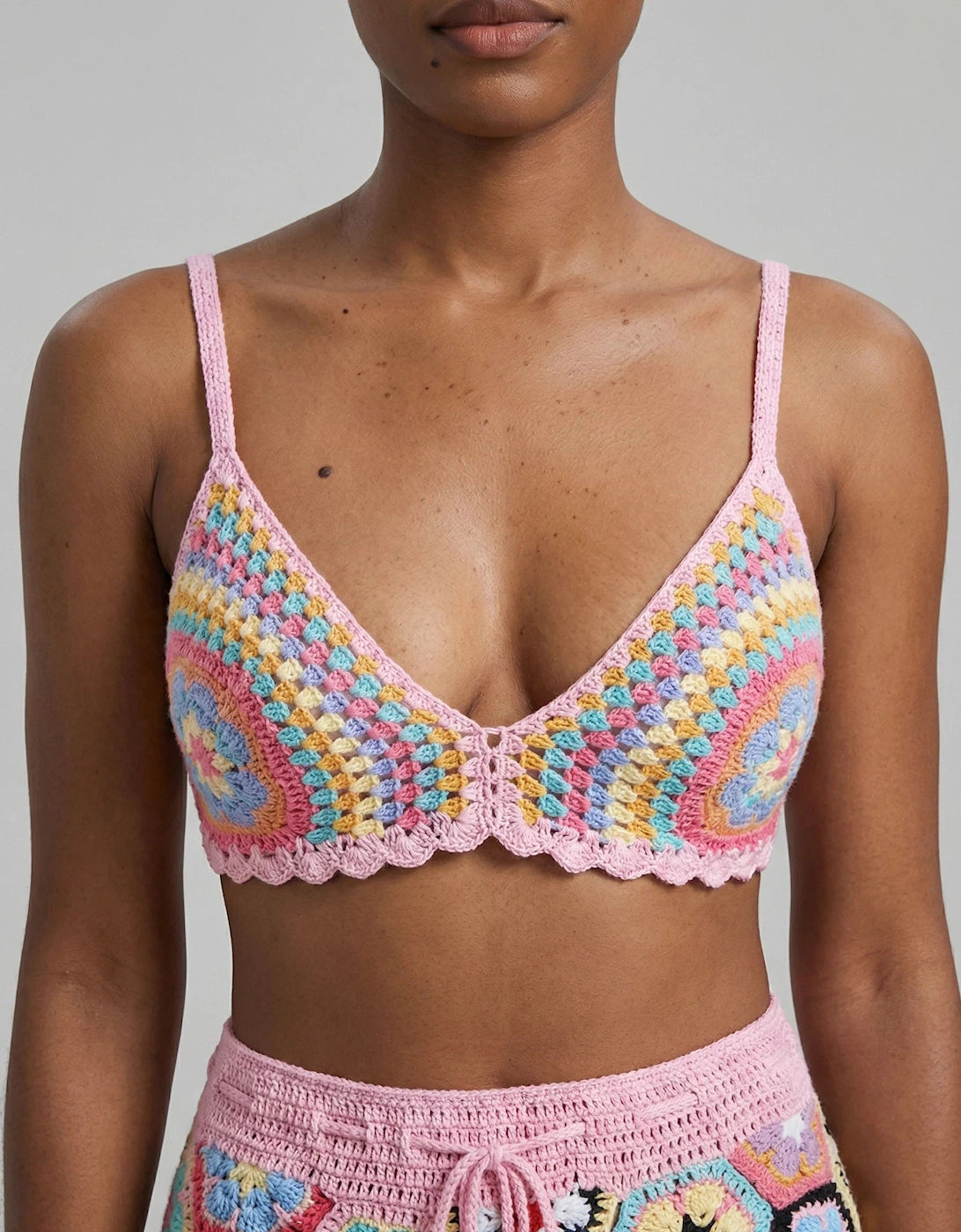 Hexa Bloom Crochet Shorts