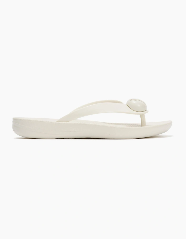 FitFlop Iqushion Glossy Button Women's Cream Flip Flops