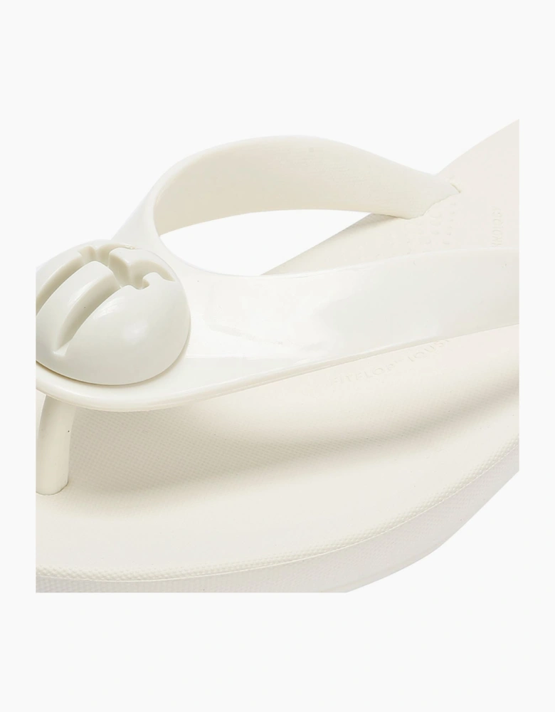 FitFlop Iqushion Glossy Button Women's Cream Flip Flops