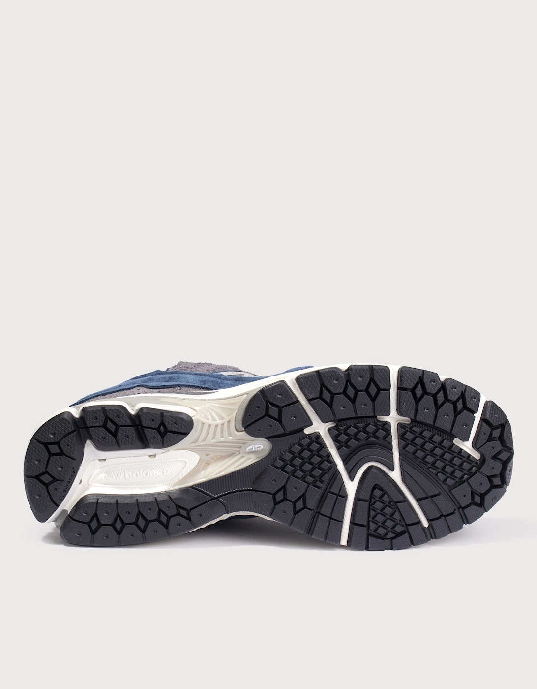 2002D Protection Pack Sneakers