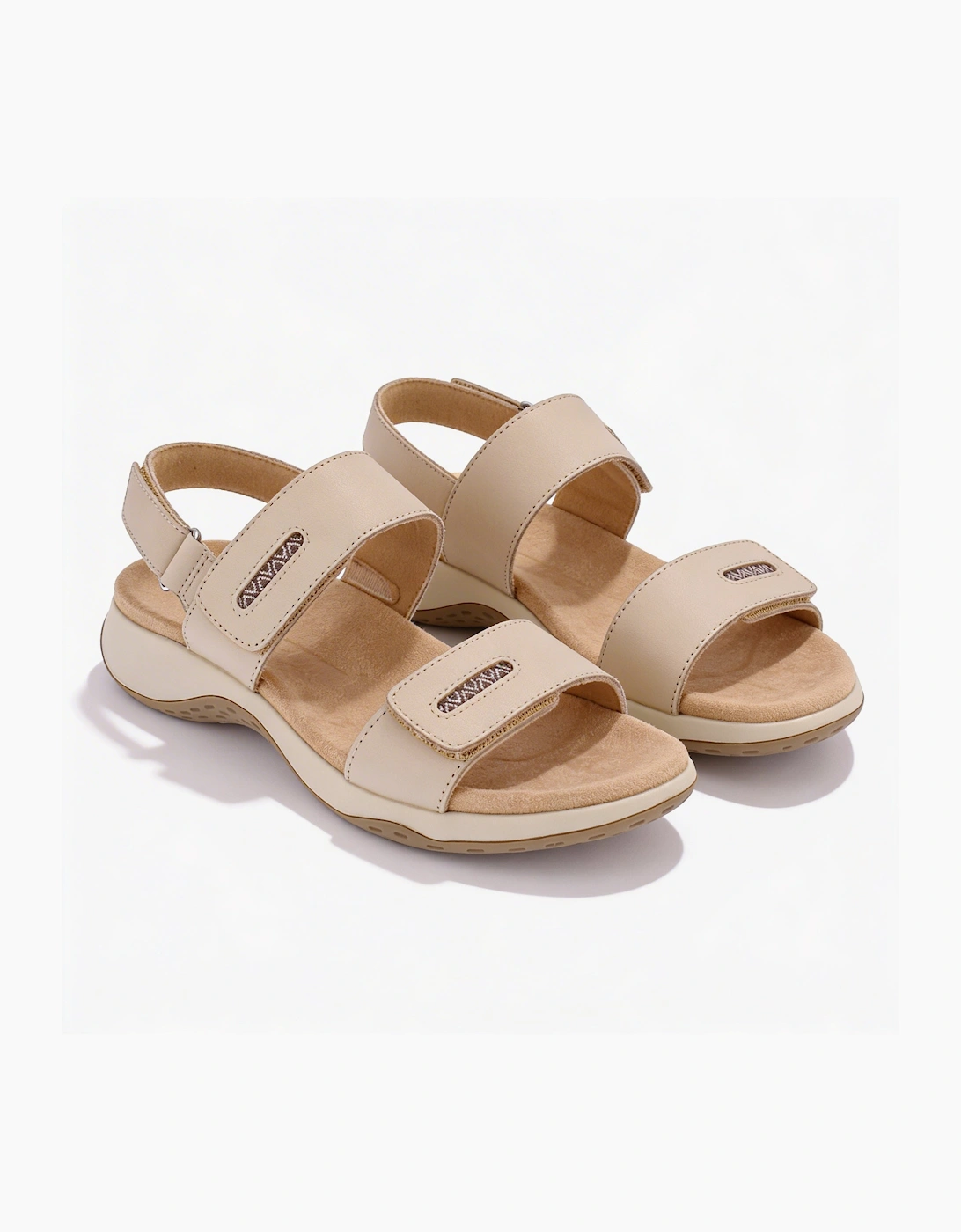 Free Spirit GRENADA Womens Cross Strap Sandals Parchment