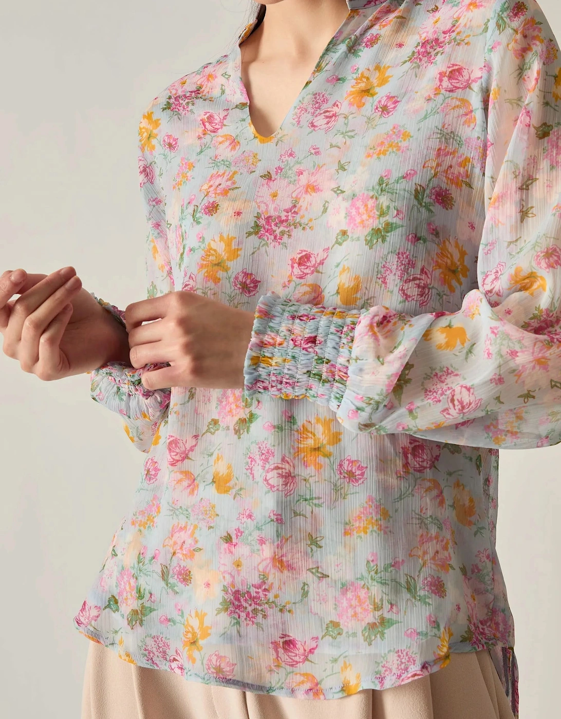 Vintage Floral Print Blouse