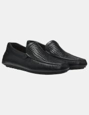 Black 001