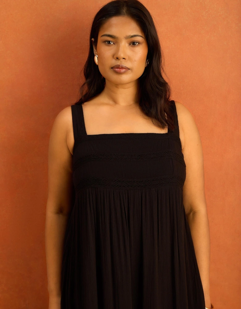 Black Crinkle Pintuck Lace Trim Midaxi Dress