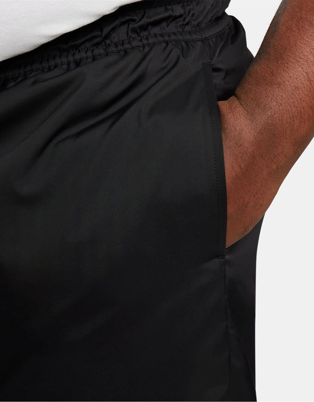 Mens Sportswear Essentials Woven Flow Shorts