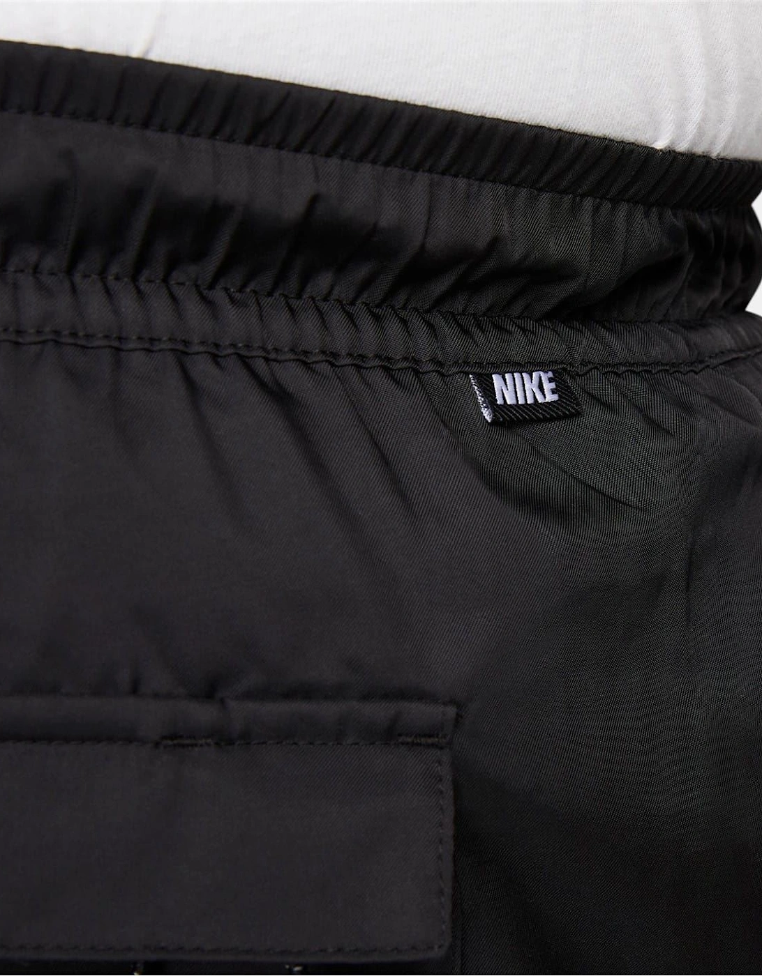 Mens Sportswear Essentials Woven Flow Shorts