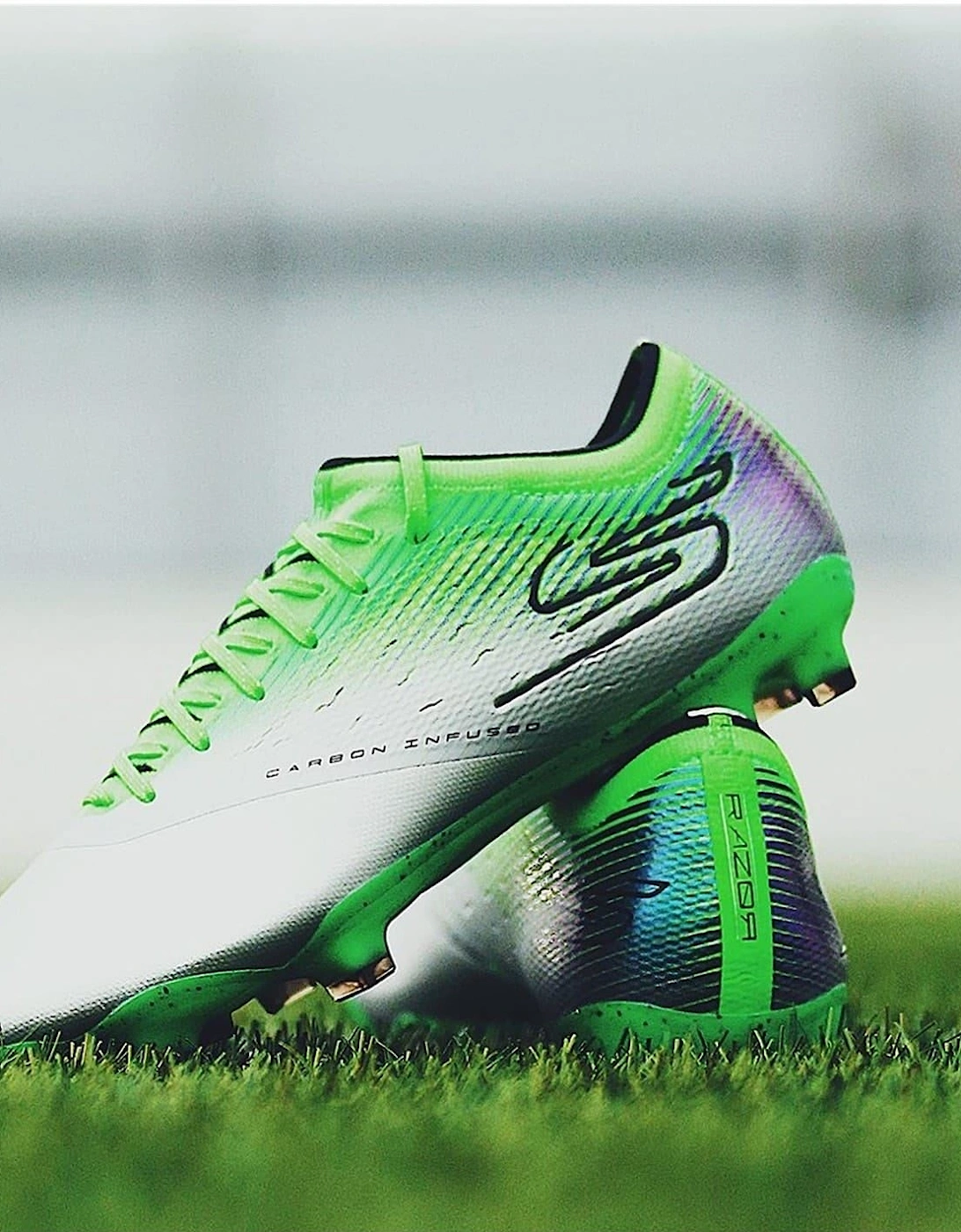 Razor Adults Firm Ground Football Boots