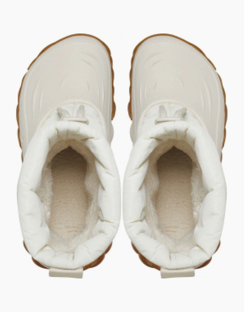 Echo Winter Boots with Lug Sole