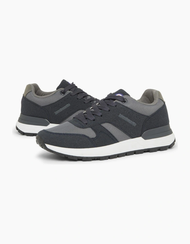 Echo Court Trainers