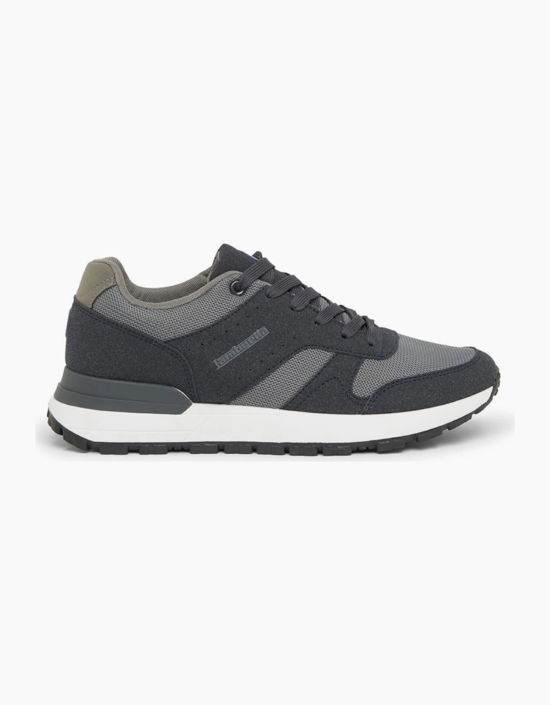 Echo Court Trainers