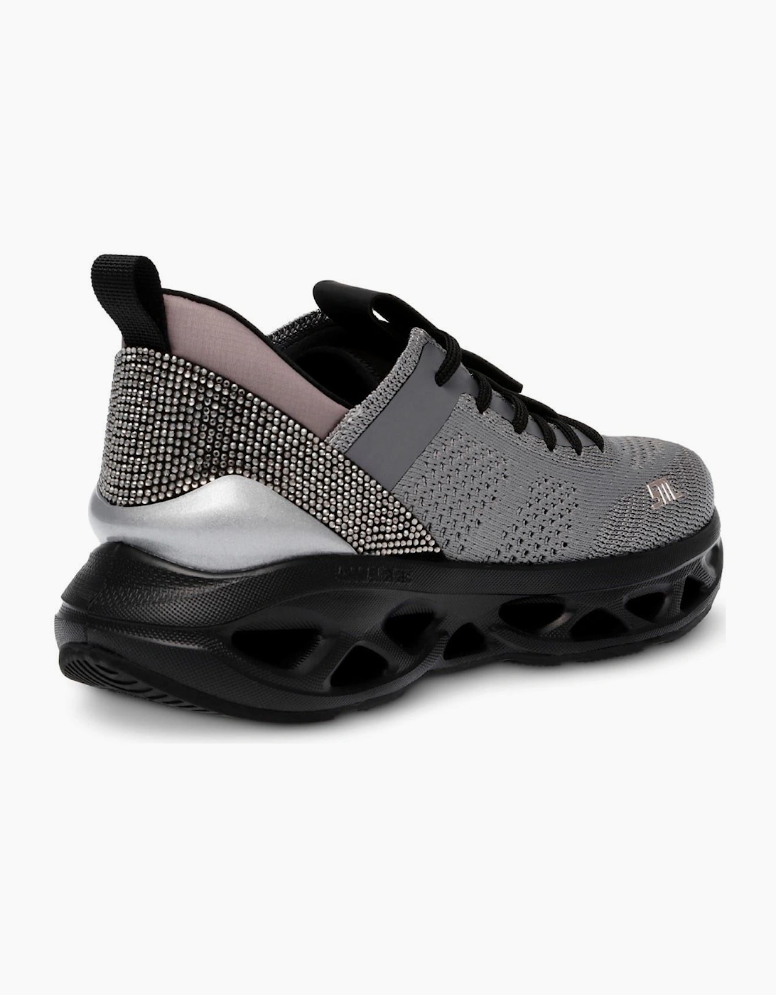 Surge 1r Low Top Sneakers