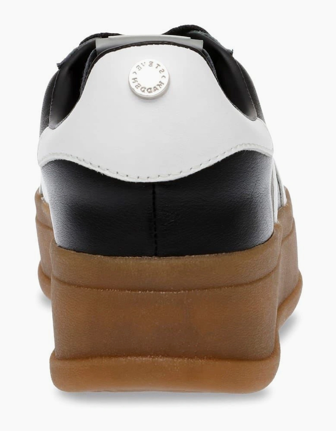 Opponent Low Top Trainers