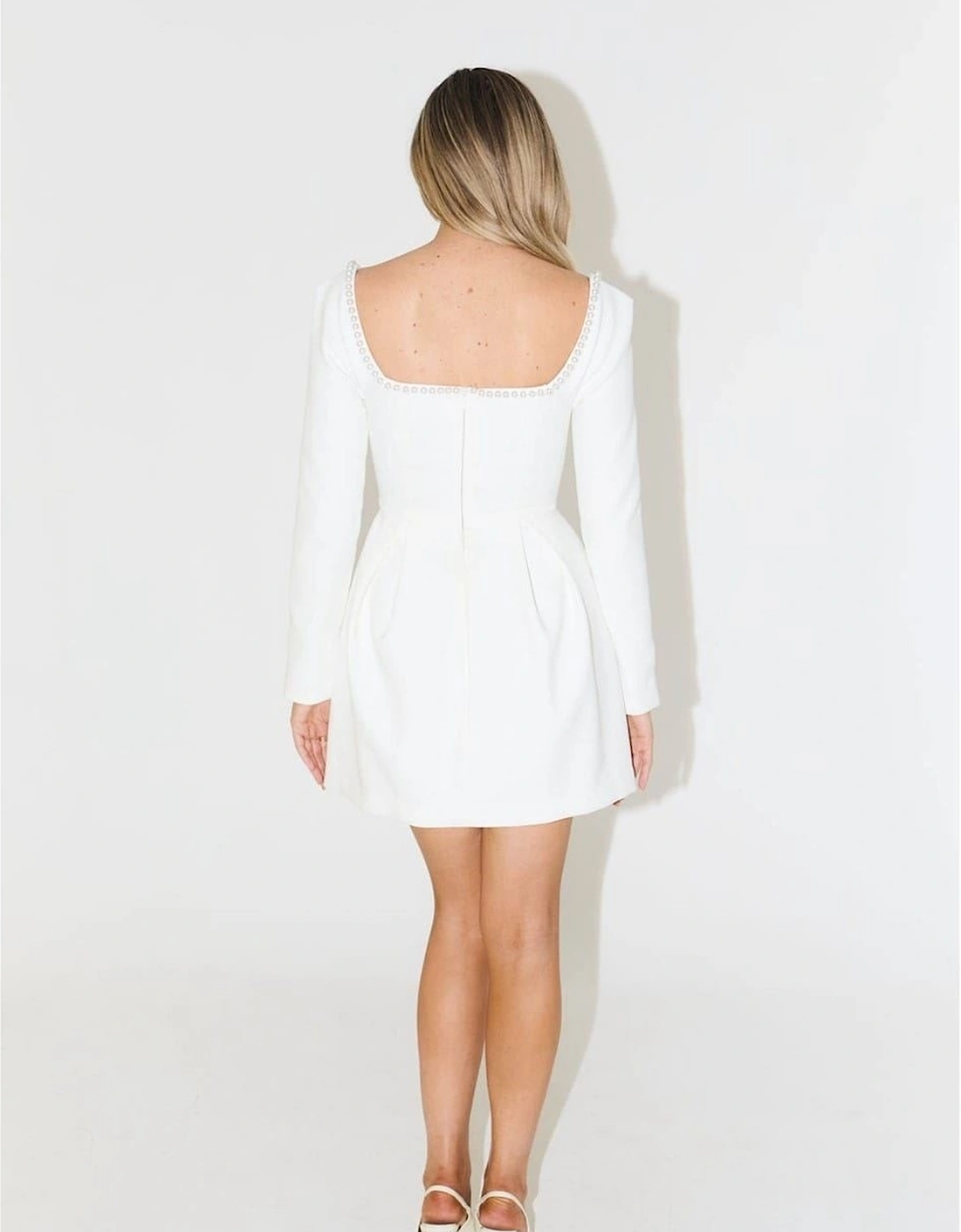 Om The Ultimate Muse Pearl Dress