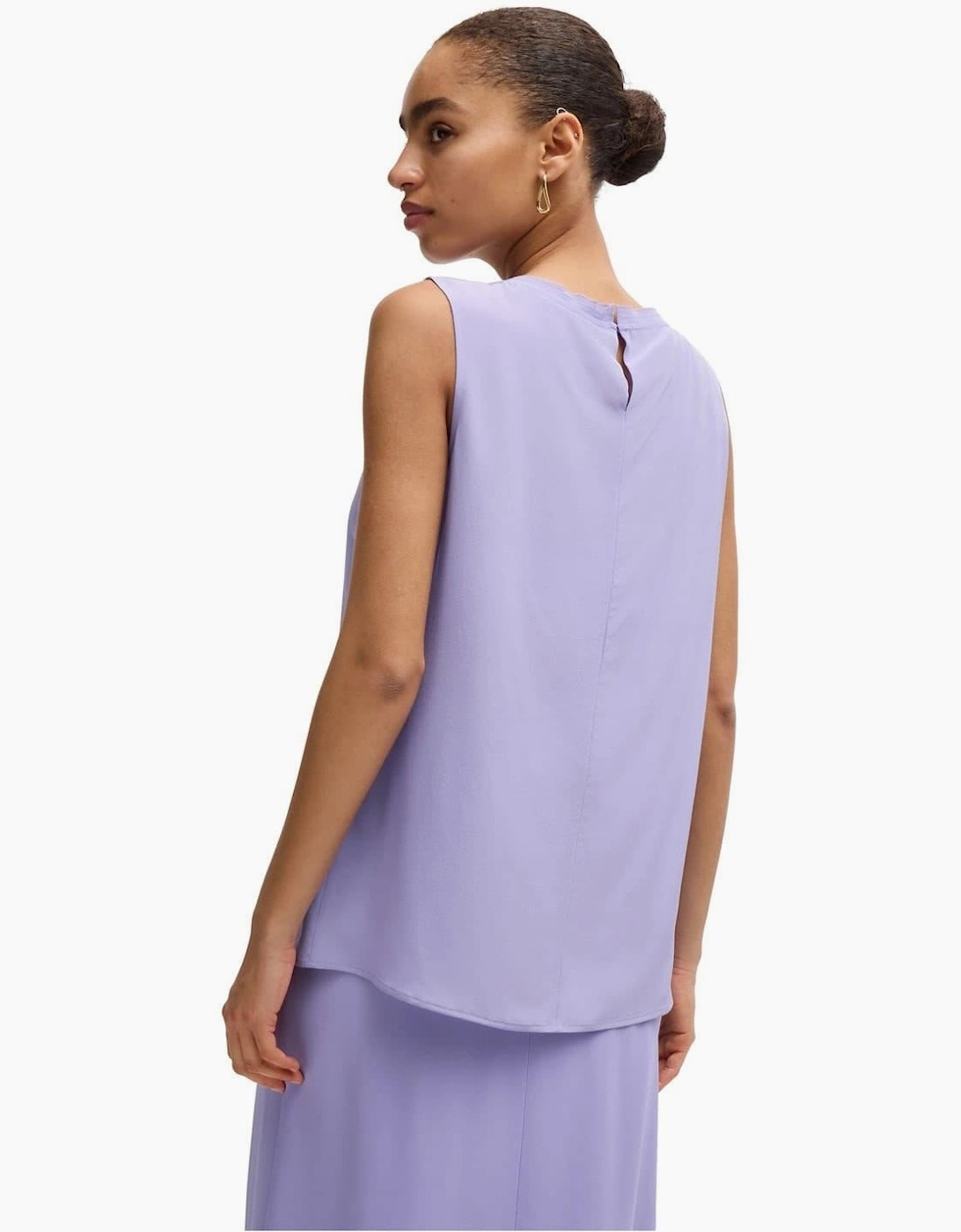 Jewel Neck Sleeveless Regular Fit Blouse